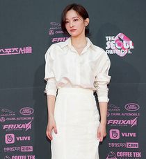 Jeon Jong-seo, 31 год, Южная Корея Jeon Jong-seo, 31 год,